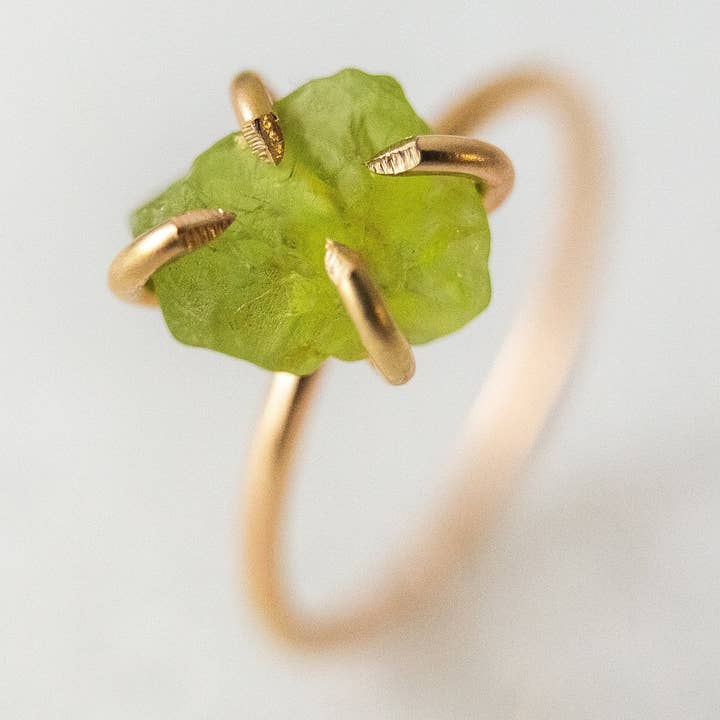 Raw peridot gemstone ring for wholesale by luxe.zen
