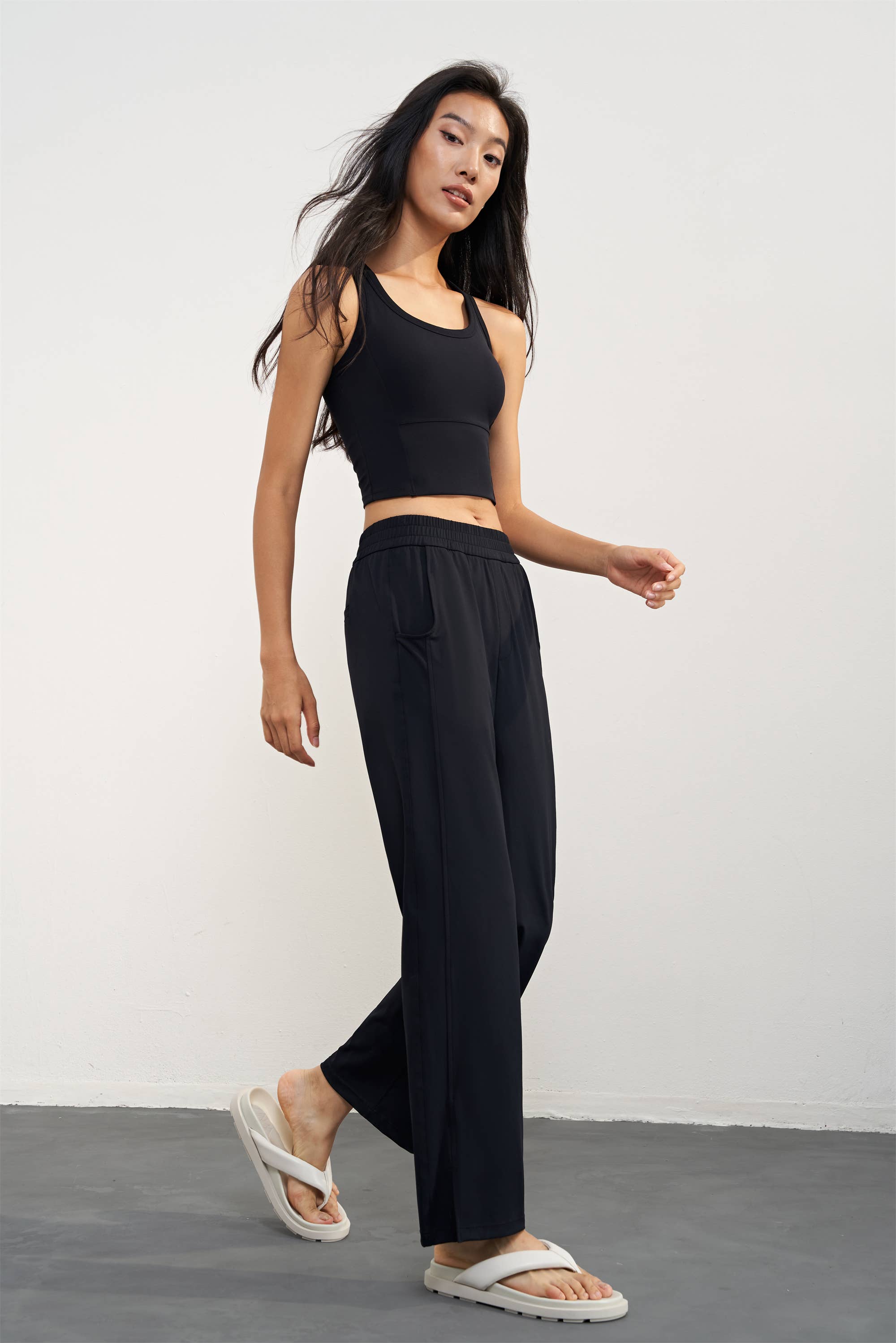 91thelabel - Vendita all'ingrosso Reggiseno sportivo - Donna - Reggiseno sportivo Nessa Longlined Modelled Cup25