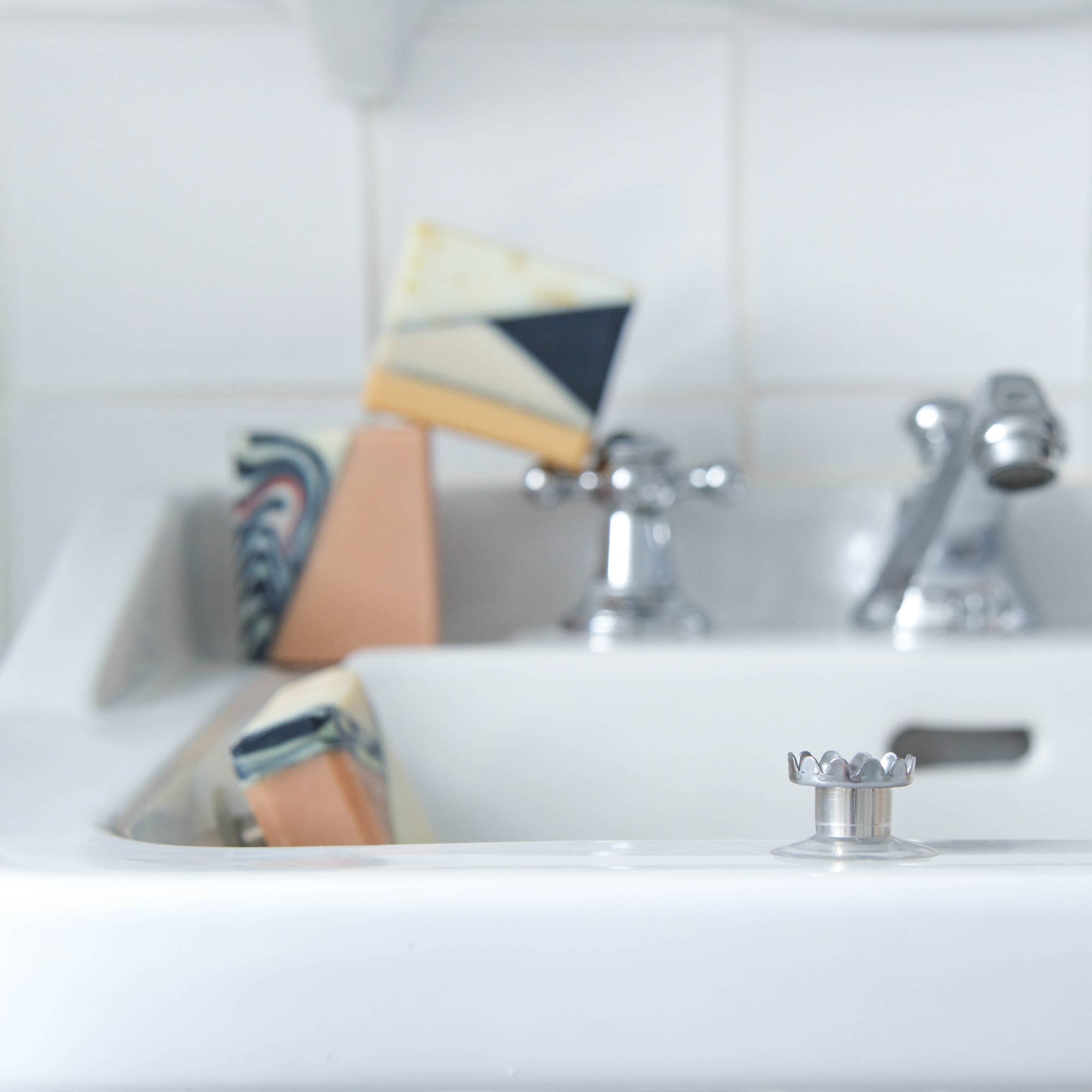 CHAMARREL – Großhandel Badeseifenschale – CHAMARREL Vrac-Display mit 21 französischen magnetischen Seifenschalen10