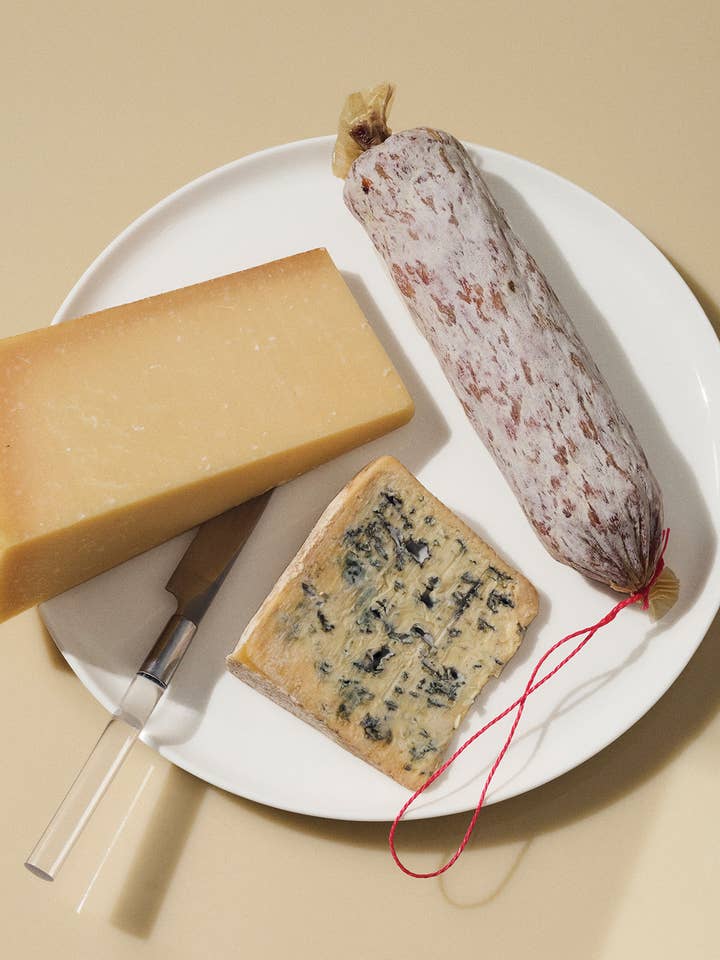 Großer schlanker Teller für den Großhandel von førs studio