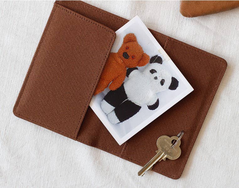 K-Wonderland - Vendita all'ingrosso Custodia per passaporto - Donna - [1537] Cover per passaporto Protect Travel Wallet - Ricamo di lusso4