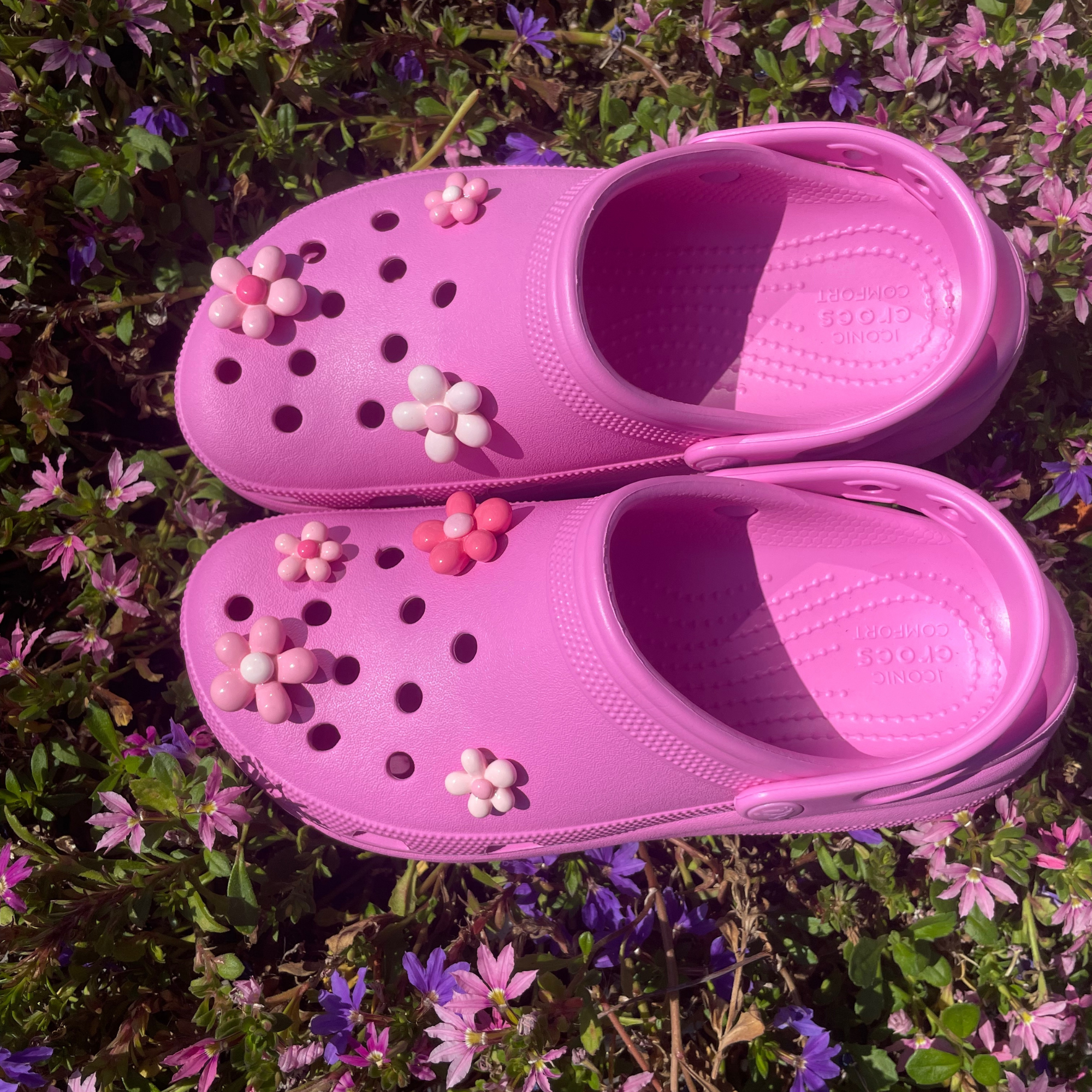 Mini Kitty Designs - Wholesale Shoe Accessories - Flower Croc Charms5