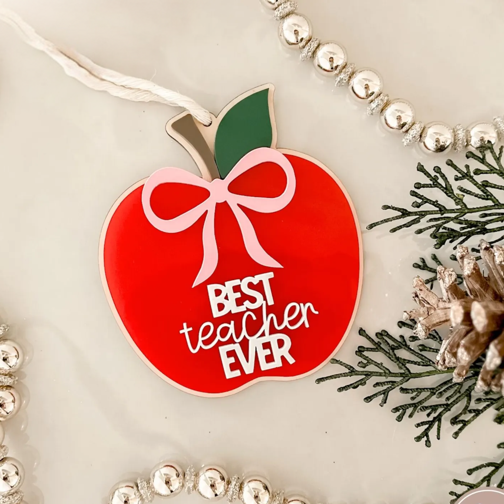 Etchedoccasions – wholesale Prydnad – Lärarens julklapp – Äppleprydnad0