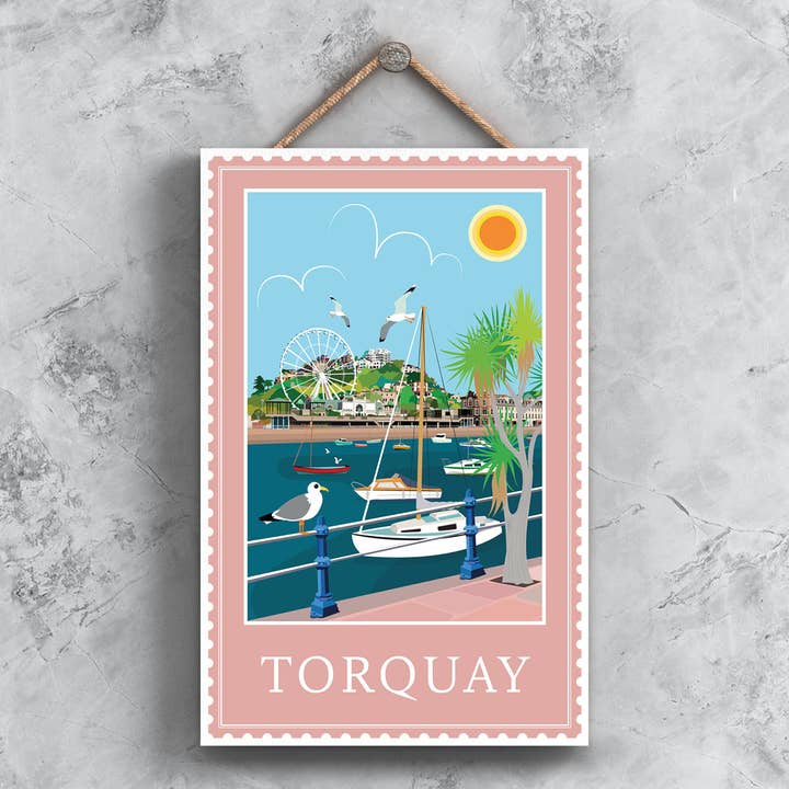 P4040 - Torquay End værker af K Pearson Seaside Town Illustra for engroshandel hos Vivid Squid Wholesale