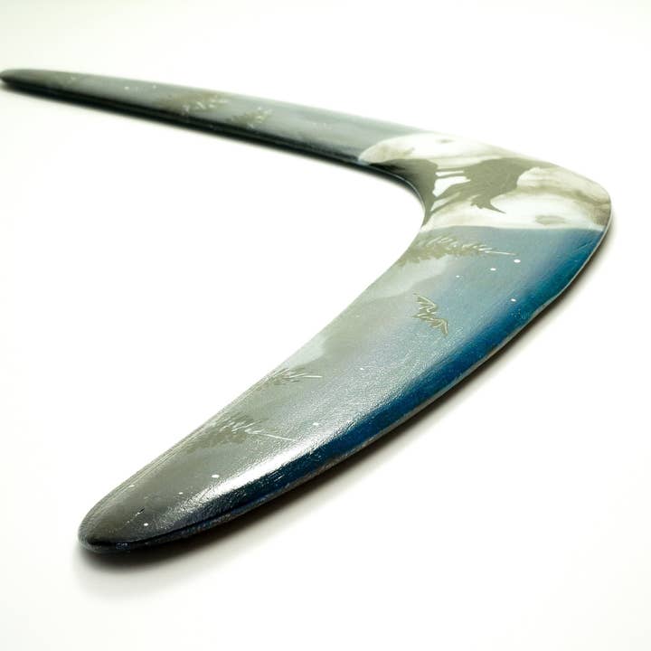 MB Wooden boomerangs – Großhandel Sportliches Zubehör – Bumerang „Wolf 2". Outdoor-Spiele für Erwachsene. Geschenke für ihn. Fluggeprüfter Bumerang aus Holz. Fliegendes Spielzeug.2