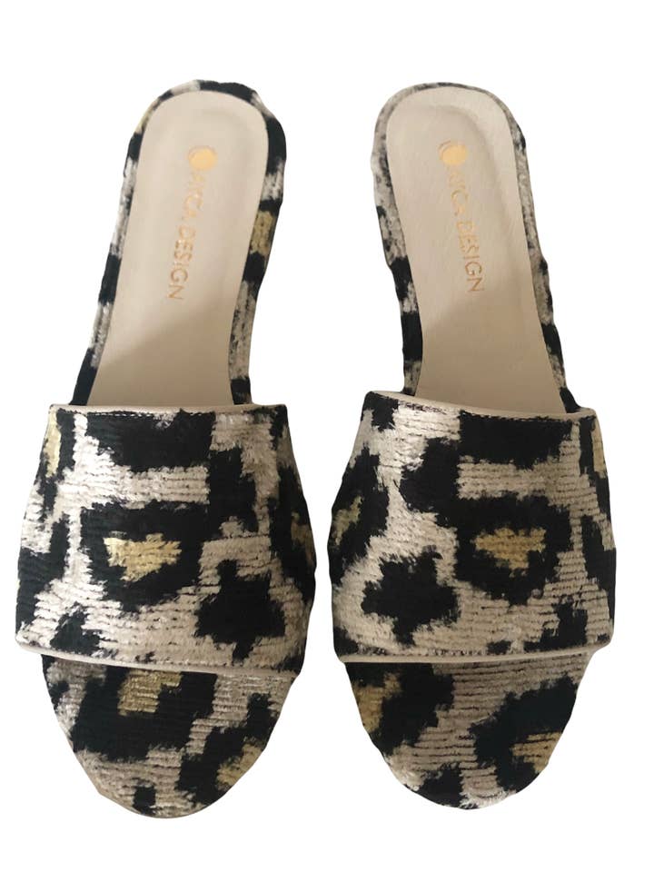 Silk sammet Ikat öppen tå Bild för wholesale av AYCA DESIGN