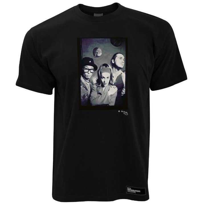 Camiseta para hombre Dee-Lite (2). Solarizado. para venta al por mayor de Rock Photographers Collective