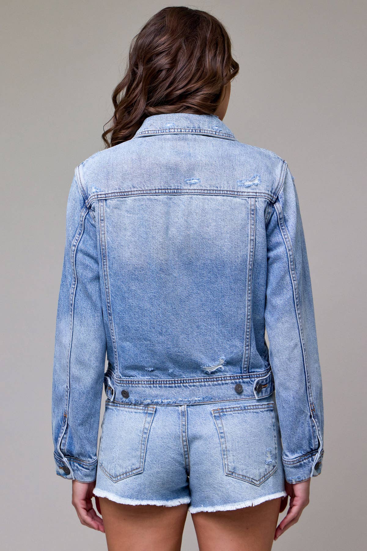 Hidden Jeans - Wholesale Denim Jacket - Women's - Light Wash Fitted Trucker Jacket2