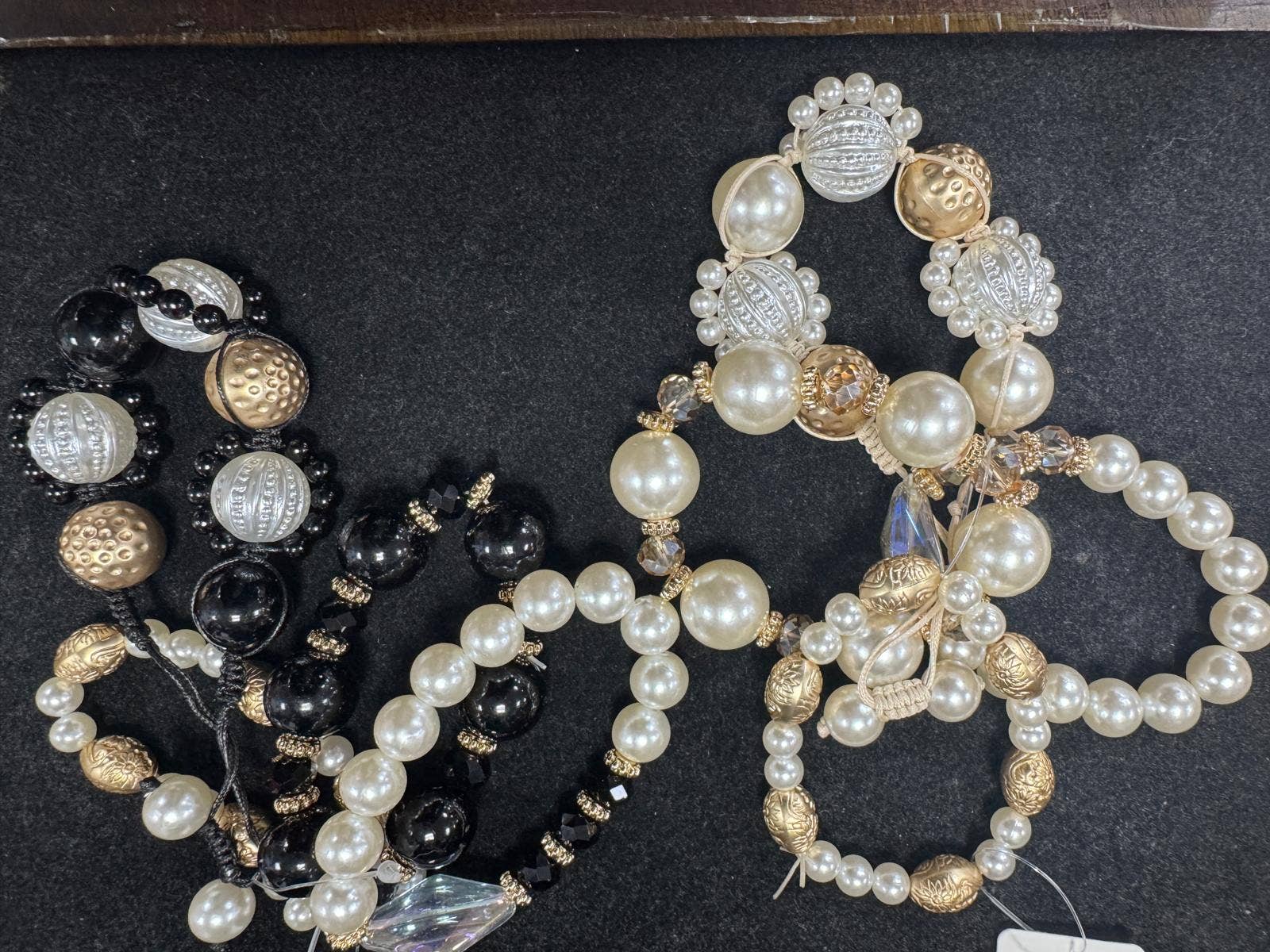 Kurt Muller – wholesale Beaded bracelet – Multi Bead Bracelet2