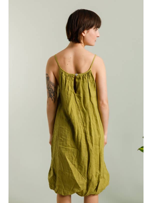 LINEN & COTTON HOUSE - Wholesale Buttoned-down shirt – Women's - LINEN DRESS WITH MOTHER-OF-PEARL BUTTON AT THE BACK 3132723