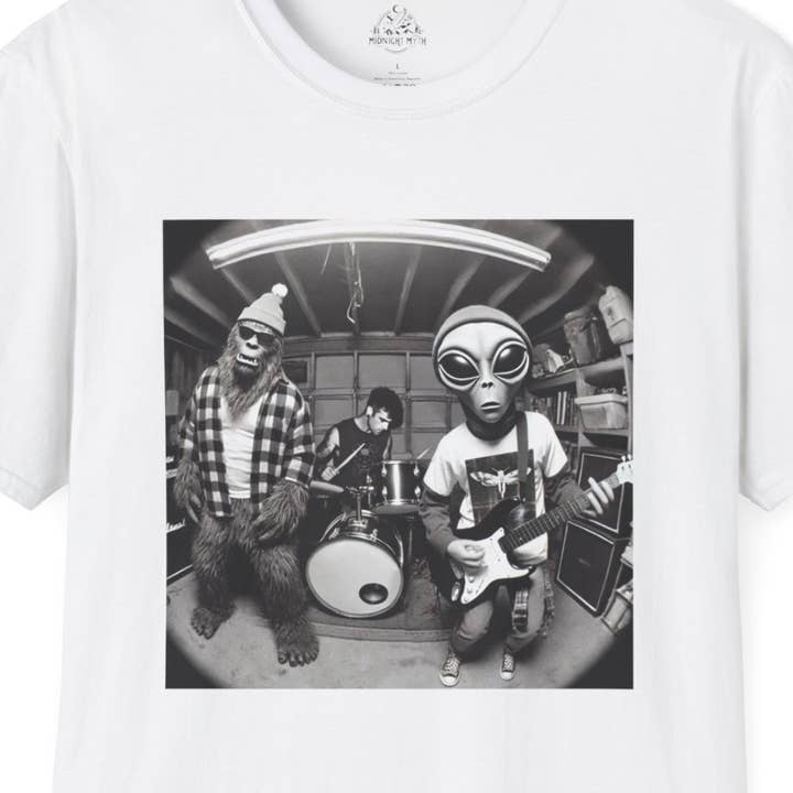 Midnight Myth - Wholesale T-Shirt (Graphic) - Men's - Garage Band 90s Vintage Grunge Shirt Alien Bigfoot Shirt Men9
