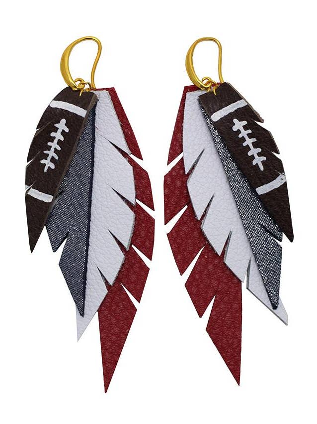 Lagdelt Læder Fodbold Øreringe - Rød Hvid og Blå for engroshandel hos The Supply Society