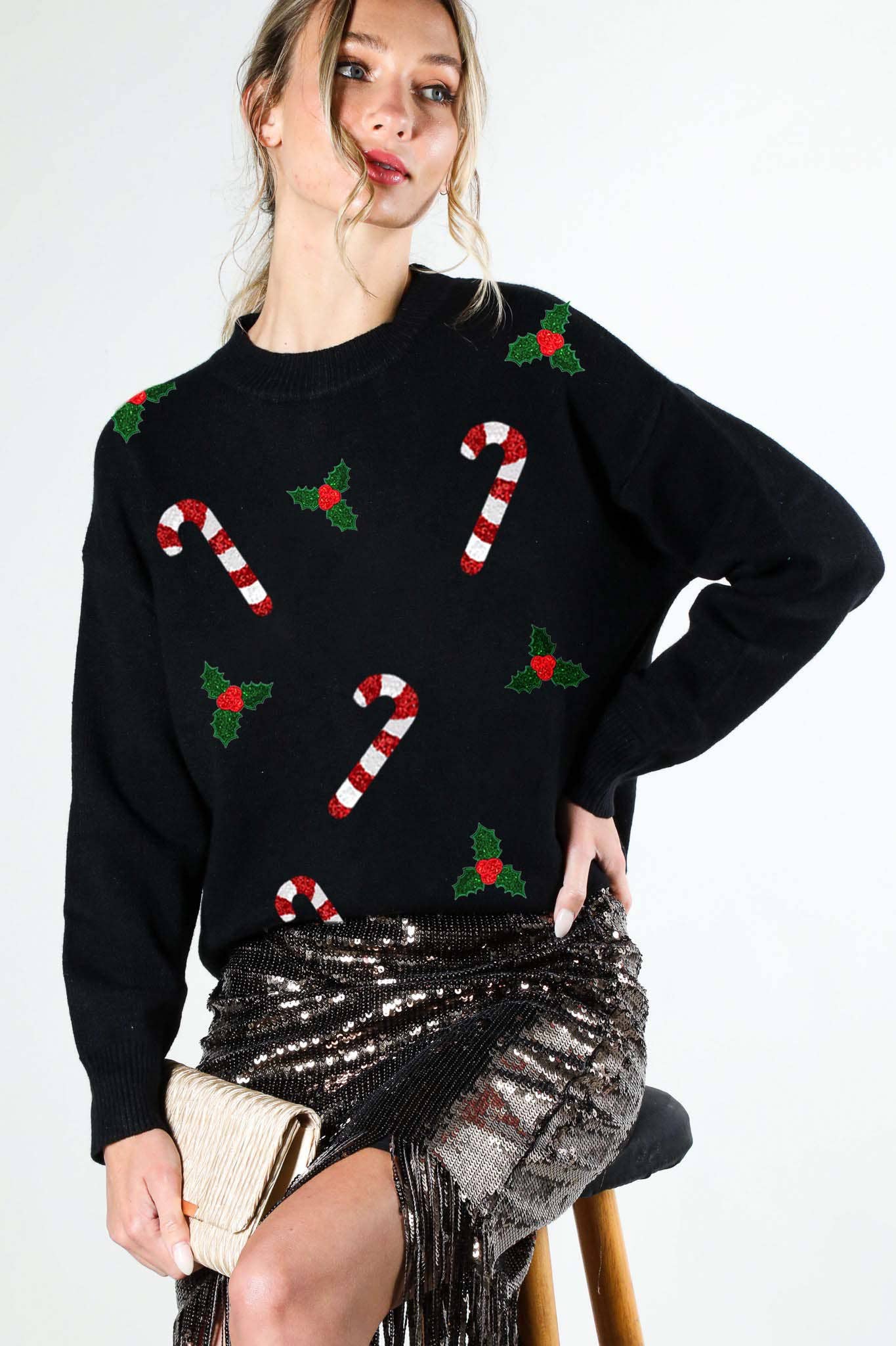 Vine & Love - Venta al por mayor Jersey de punto - Mujer - Jersey con cuello redondo adornado con lentejuelas de bastón de caramelo VT81743B4