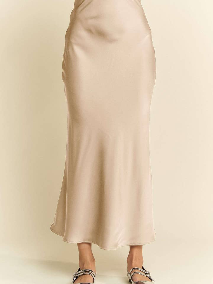 SLEEK MIDI LENGTH SUITABLE CASUAL WEAR SKIRT and other Purchase Wholesale midi. Free Returns & Net 60 Terms on Faire trending on Faire.