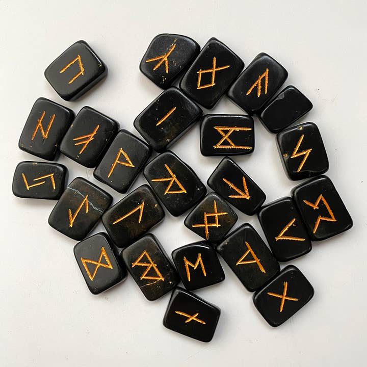 VIE - Wholesale Spiritual Stone/Crystal - Rectangular Rune Set with Pouch