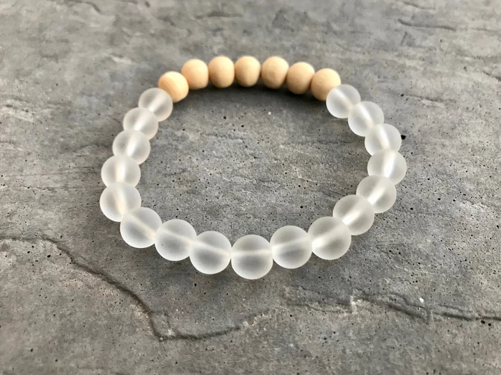 Batu Suci Handmade Jewelry – wholesale Beaded bracelet – Level Up Diffuser Bracelet  |  Clear Quartz Aromatherapy1