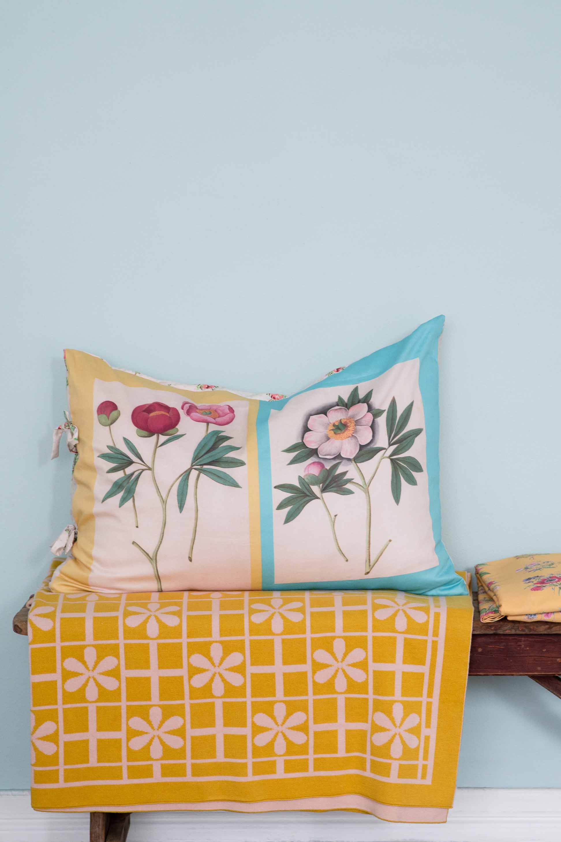 Lazybones – wholesale Örngott – Pionörngott set *ekologisk bomull0