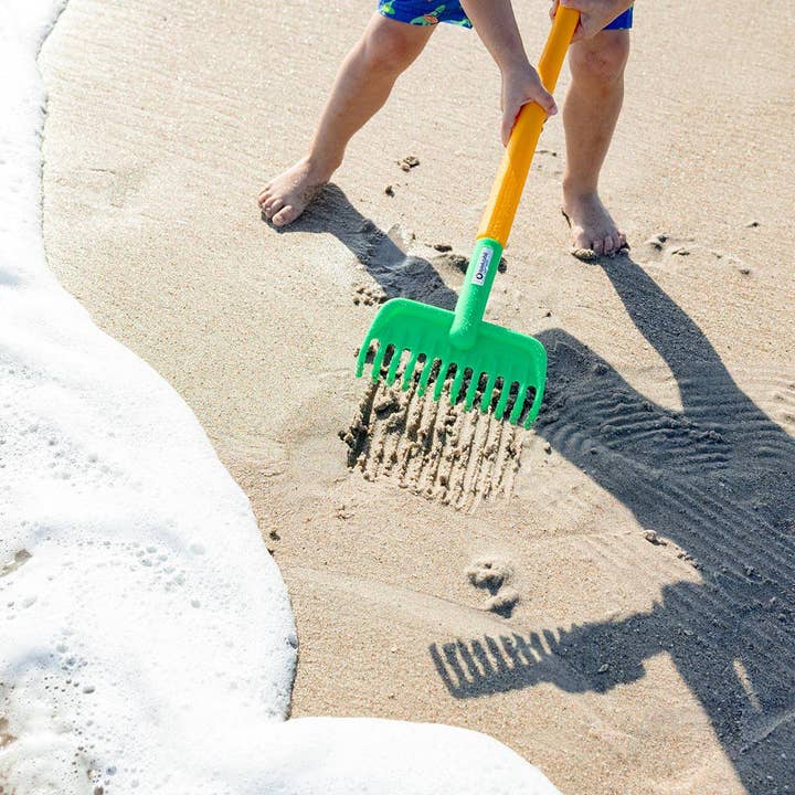 HABA USA - Wholesale Beach/Pool Toy - Kids & Baby - Long-Handled Garden Rake – Outdoor Play & Gardening Toy
