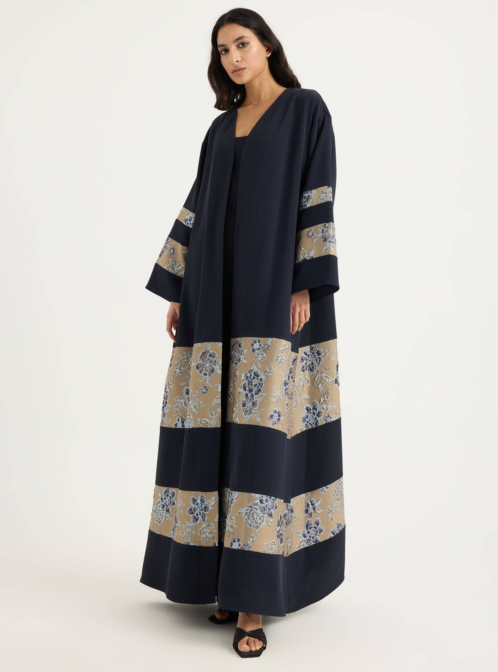 Store WF – wholesale Kaftan – Women's – Navy Flower Detailed Jacquard Abaya6