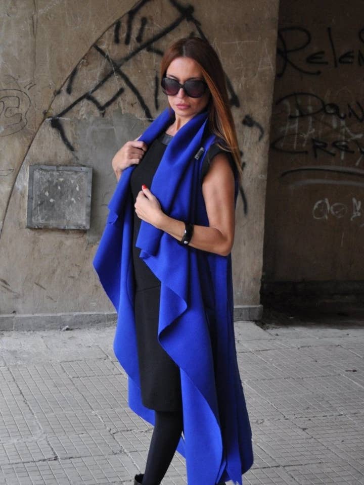 Sleeveless Women Coat VICTORIA for wholesale by EUG fashion