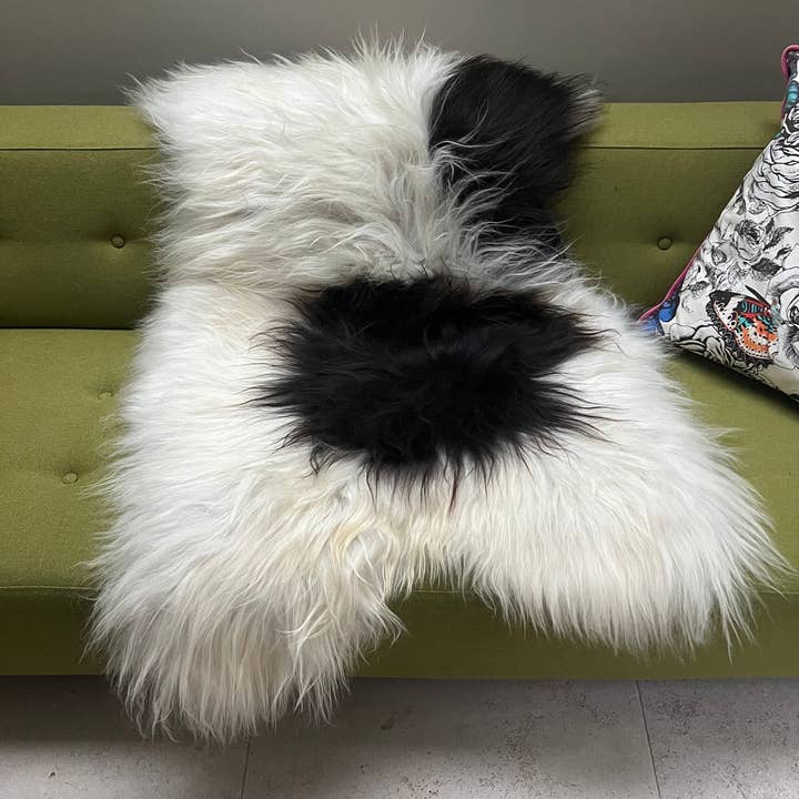 Icelandic Rare Breed YinYang Black & White Sheepskin Hide Unique Large 240102IL02 for wholesale by Wildash London