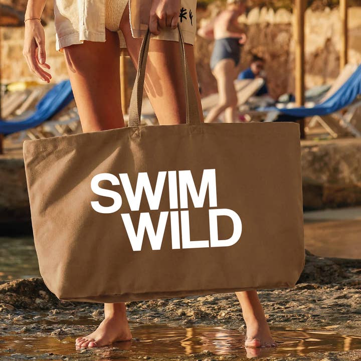 Lovetree Design – wholesale Tote bag – Unisex – Swim Wild Oversized Tote Bag 0