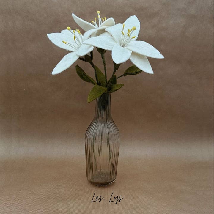 Confezione da 6 gigli in feltro – New Heidi per la vendita all'ingrosso da parte di New Heidi