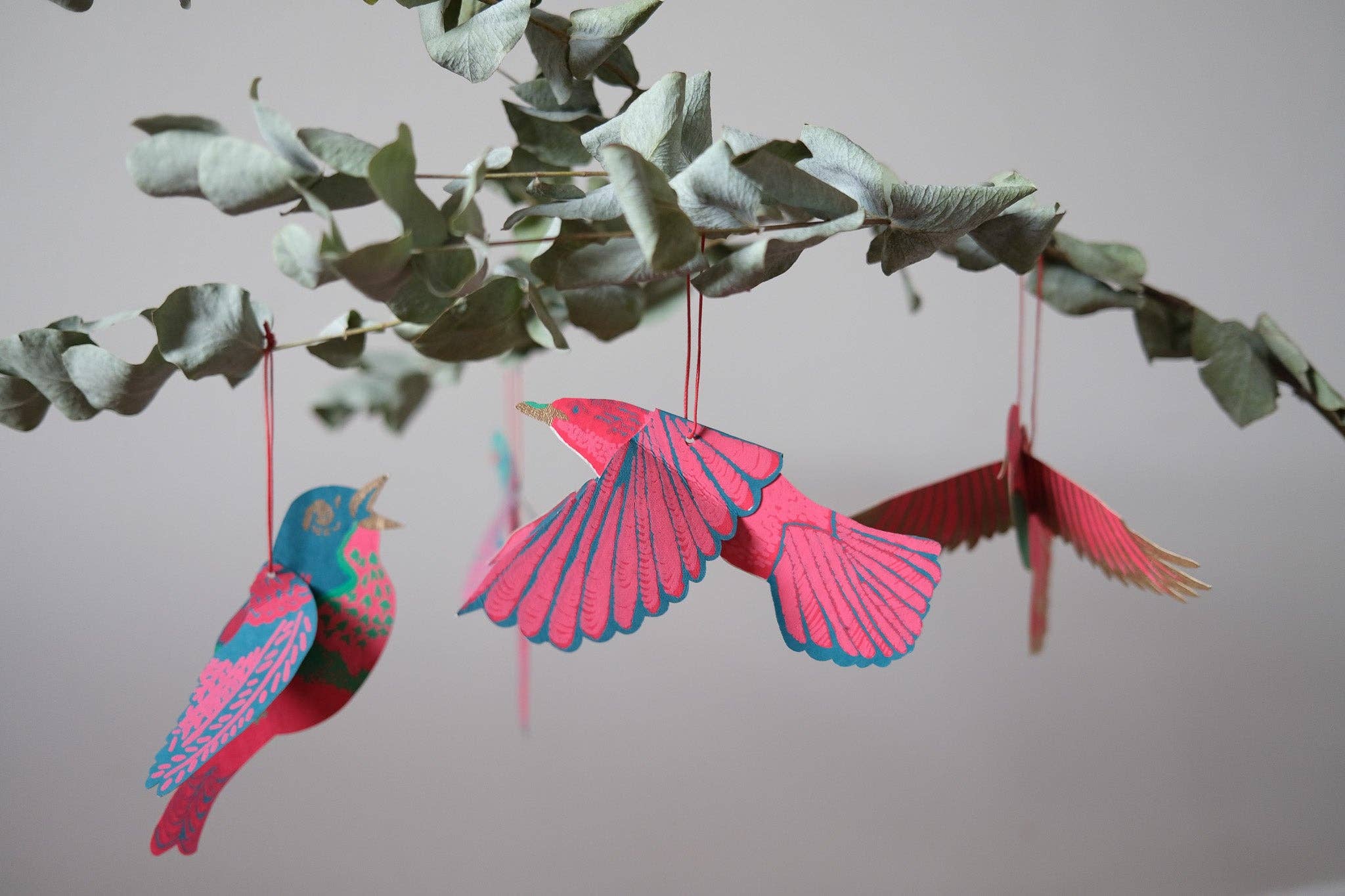 East End Press – wholesale Ornament set – UK/EU: Party Birds Paper Ornaments1