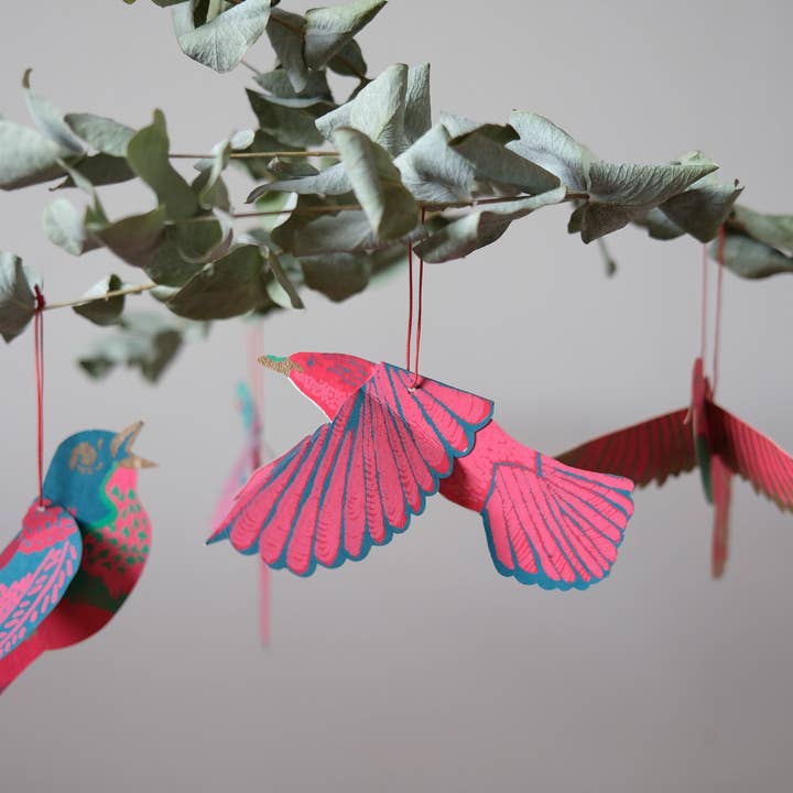 East End Press - Wholesale Ornament set - Party Birds Paper Ornaments1