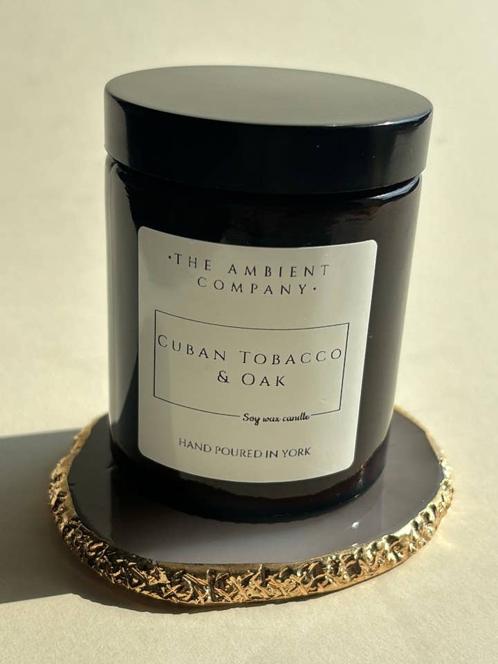 Cubansk Tobak & Eg Krukke Lys for engroshandel hos The Ambient Company