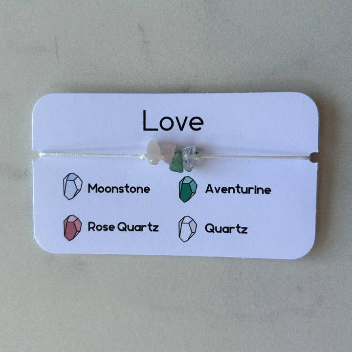 Bracelet en cristal ajustable Love pour la vente par KGandThat