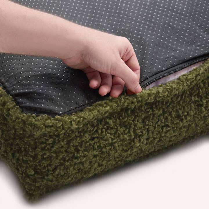 CAFIDE - Wholesale Pet Bed - Dog - Green Sherpa Bed Cover, Cuadra1