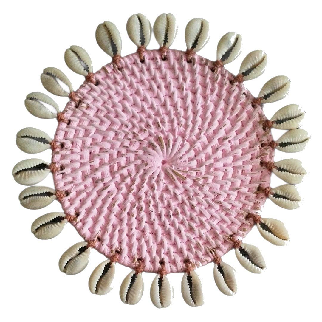Dewi Lifestyle - Wholesale Coasters - Rotan coaster with cowry shells0