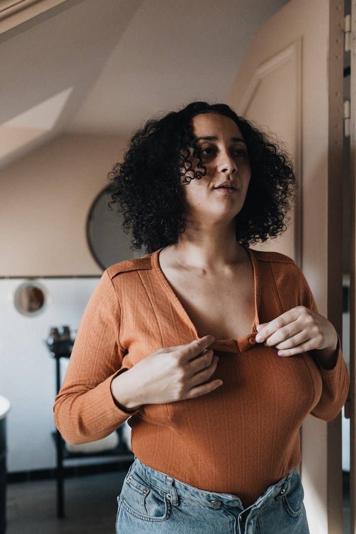 You&Milk - Wholesale Nursing Top - Maternity - Love my body nursing bodysuit in pointelle (Black, Camel)6