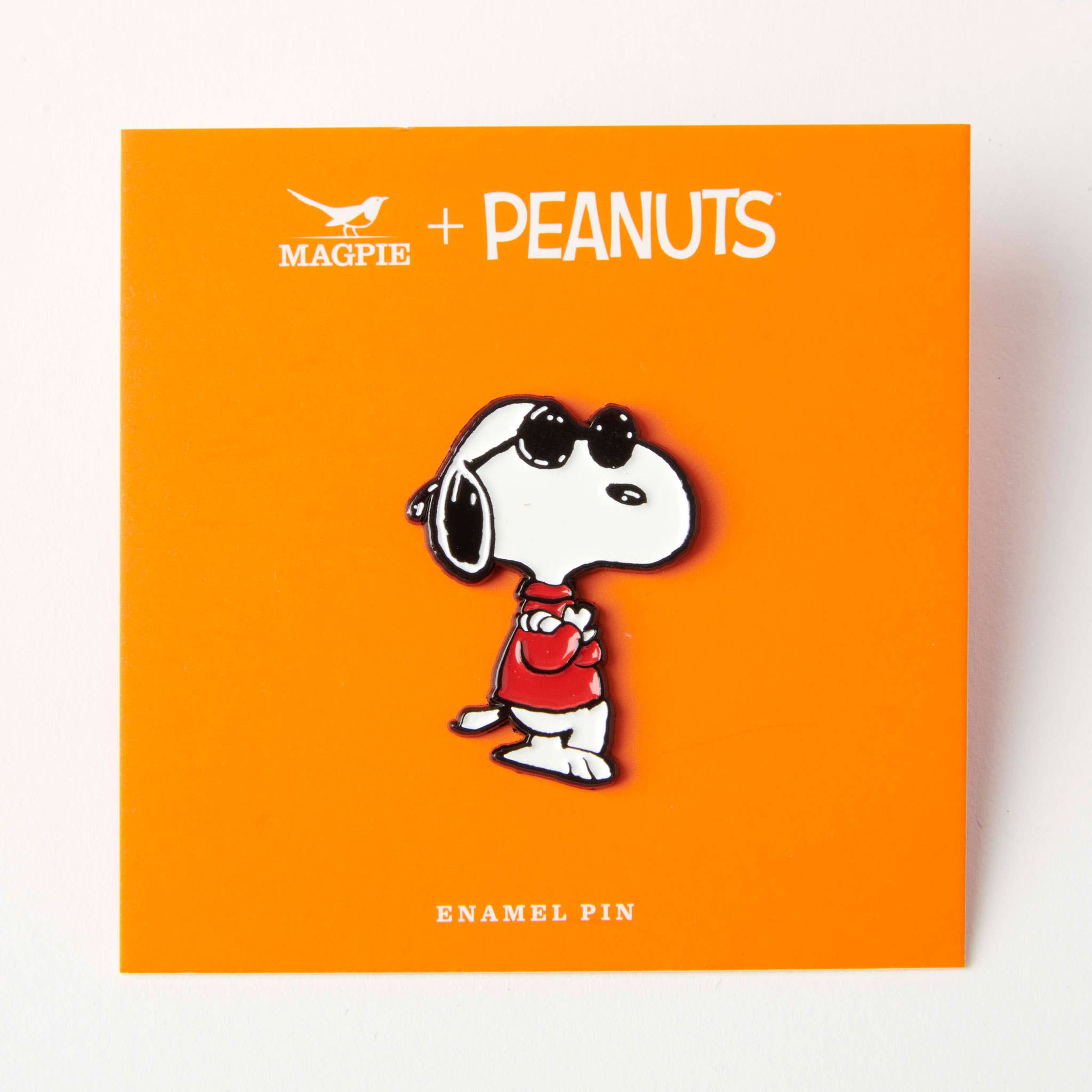 Magpie - Wholesale Lapel pin/button - Peanuts Vibes Pin - Joe Cool