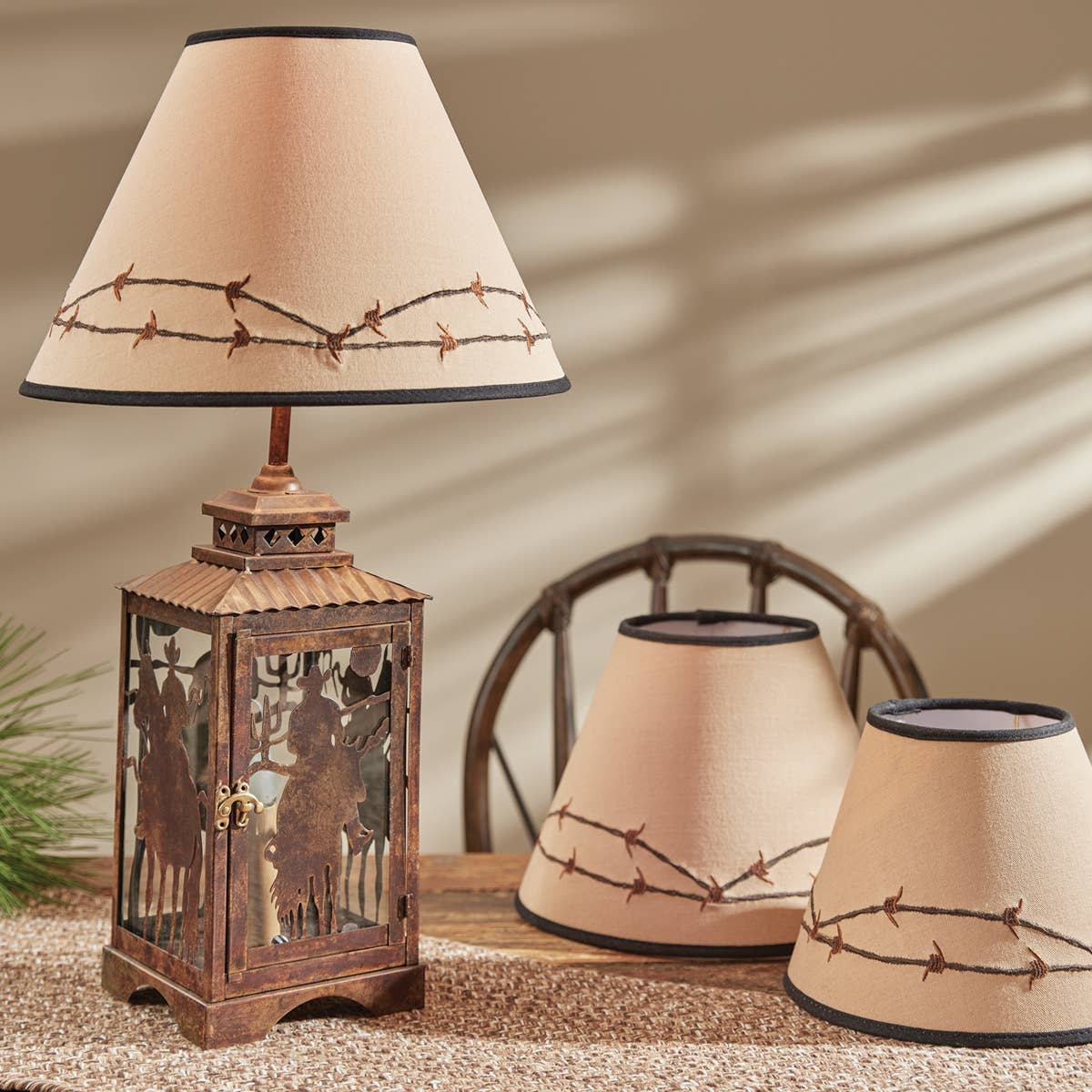 Park Designs - Wholesale Lamp Shade - Barbed Wire Embroidered Lampshade 14"1