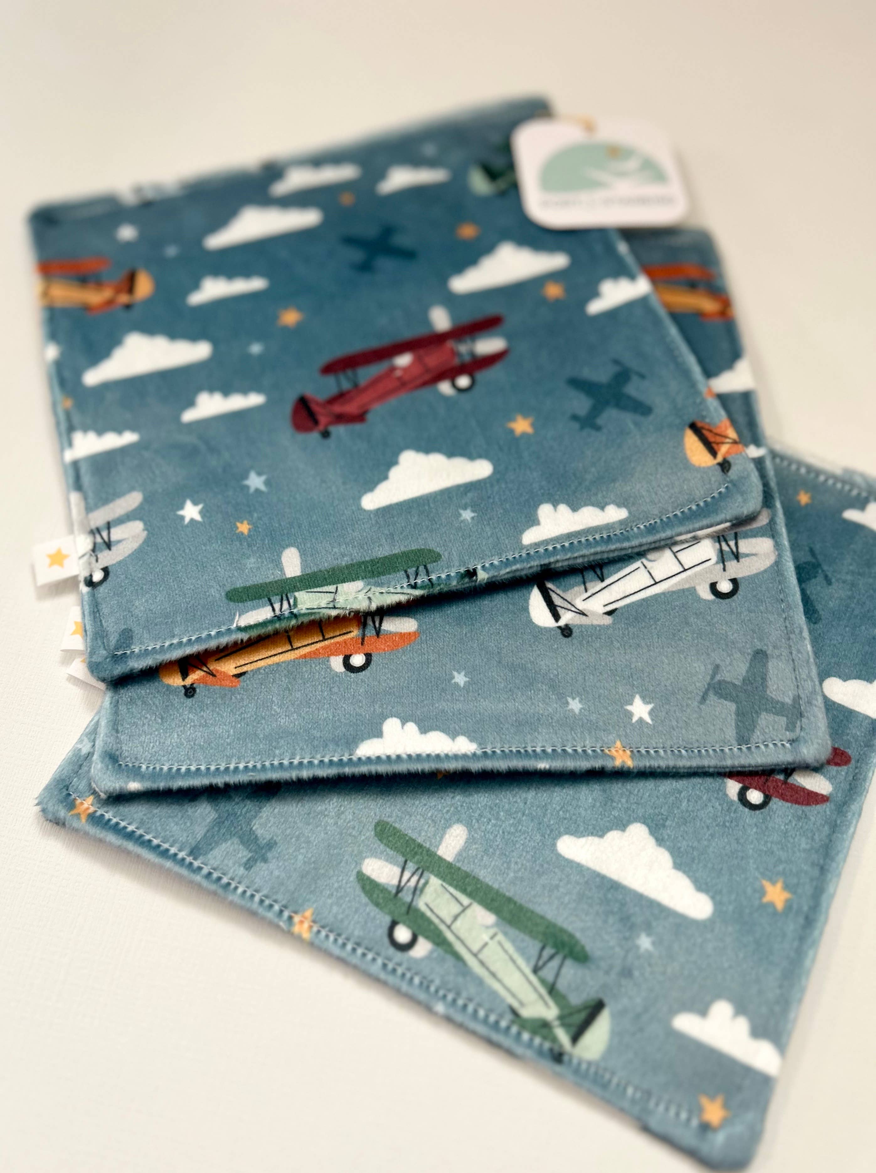 Port & Starbird - Wholesale Crinkle Tag Toy - Baby - Up, Up and Away Minky Crinkle Sensory Toy    1