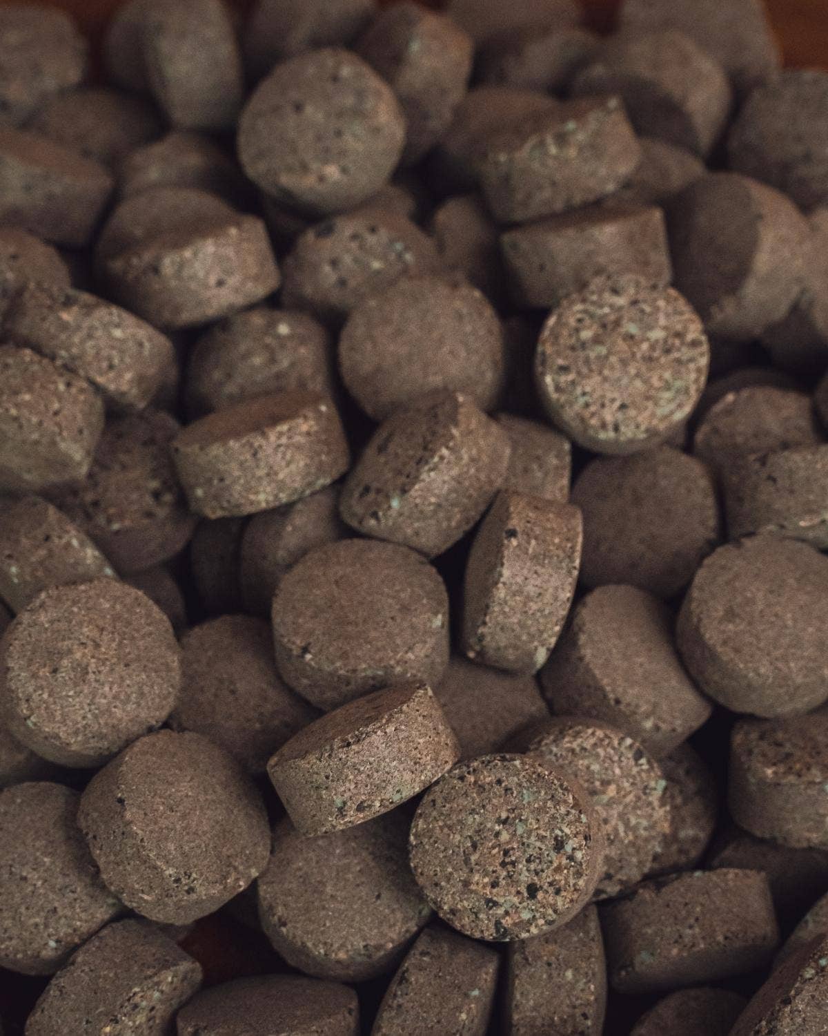 Grow your ownn - Wholesale Fertilizer - Plantfood (organic fertilizer/nutrients)5