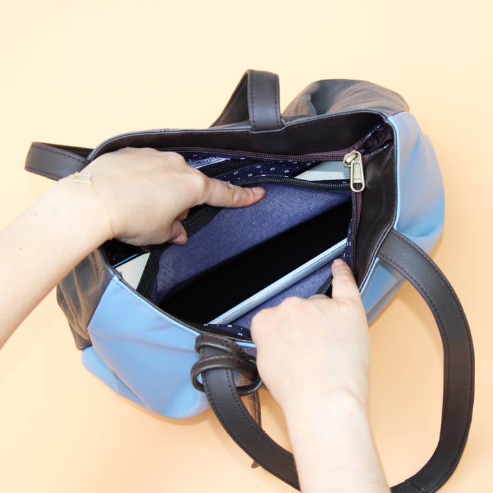 Soruka - Wholesale Shoulder Bag - Women's - Celine · Shoulder Bag with Zipper Cloure5