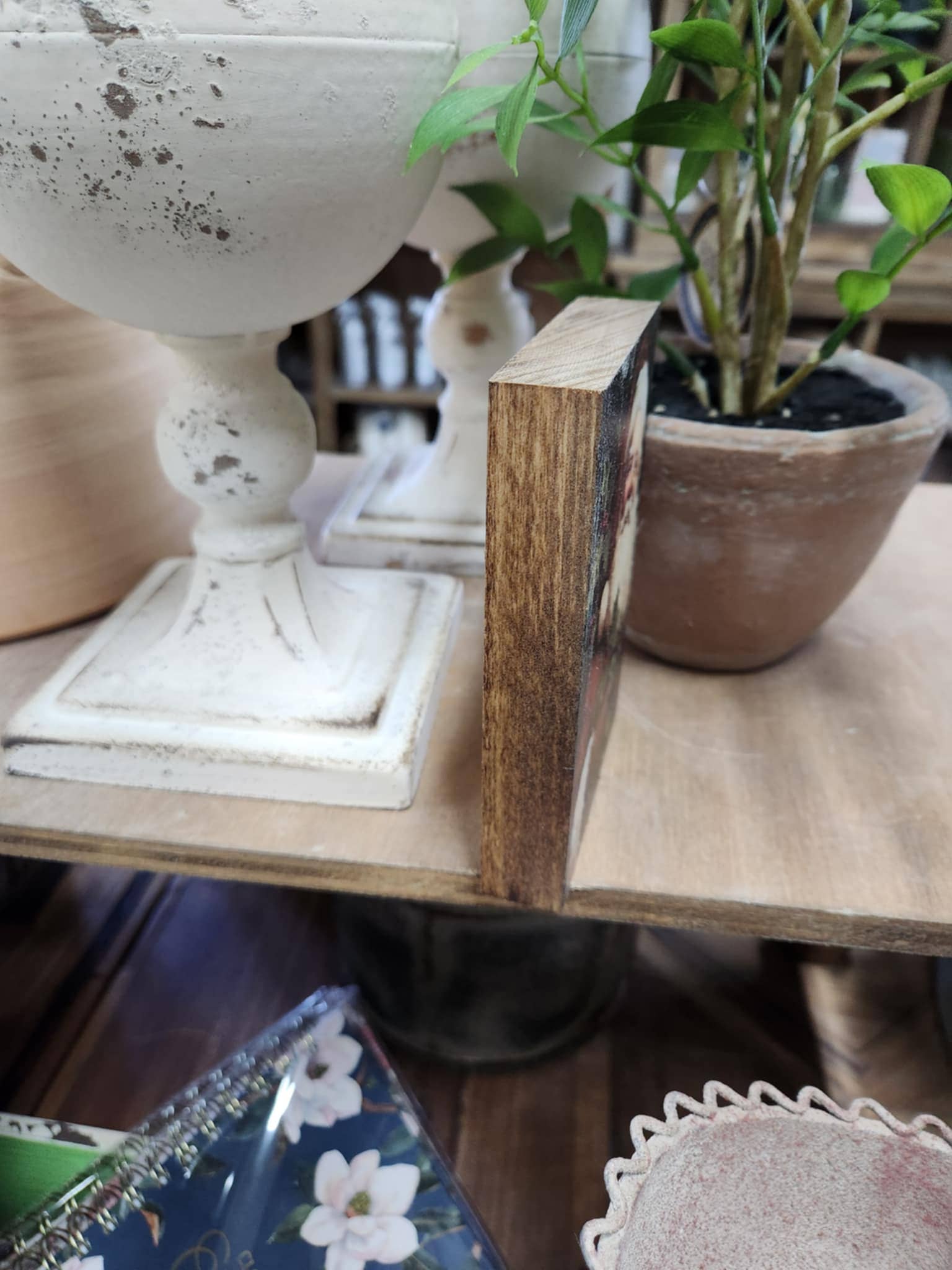 Redeemed Decor - Wholesale Christmas Wall Art - 3.5x5" Printed Block Santa With Cows1