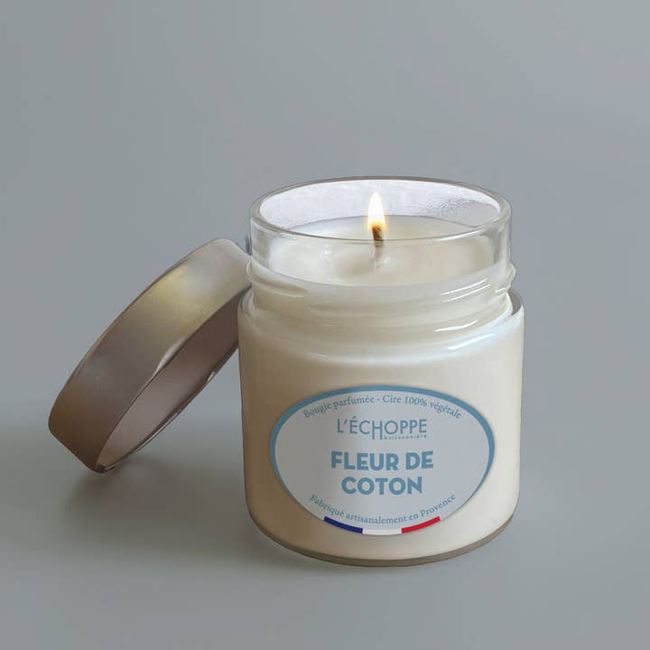 Cotton Flower - Scented Candle 180g and other Purchase Wholesale bougie bio. Free Returns & Net 60 Terms on Faire trending on Faire.