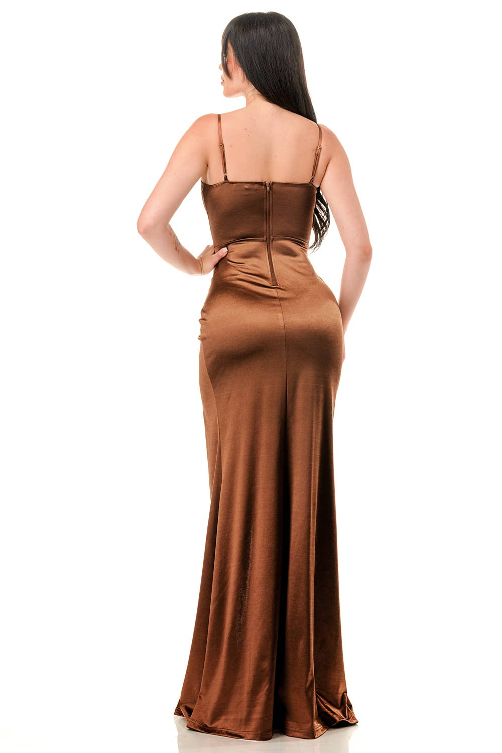 MARRON Robe longue sirène plissée style corset en satin uni en vente sur Faire2