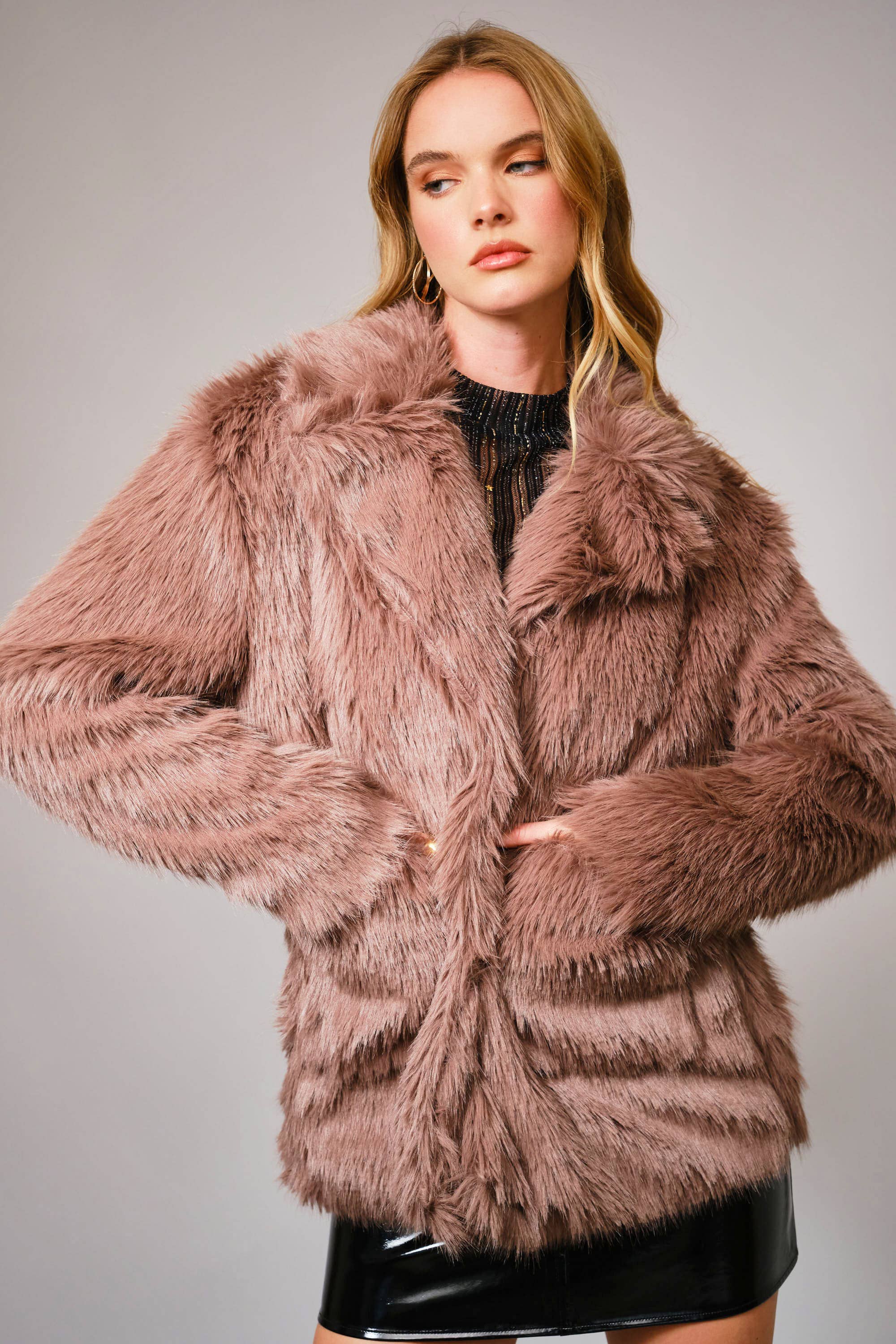 Blue B – wholesale Coat – Women’s – 36915J - Shaggy Notch Collared Faux Fur Coat16