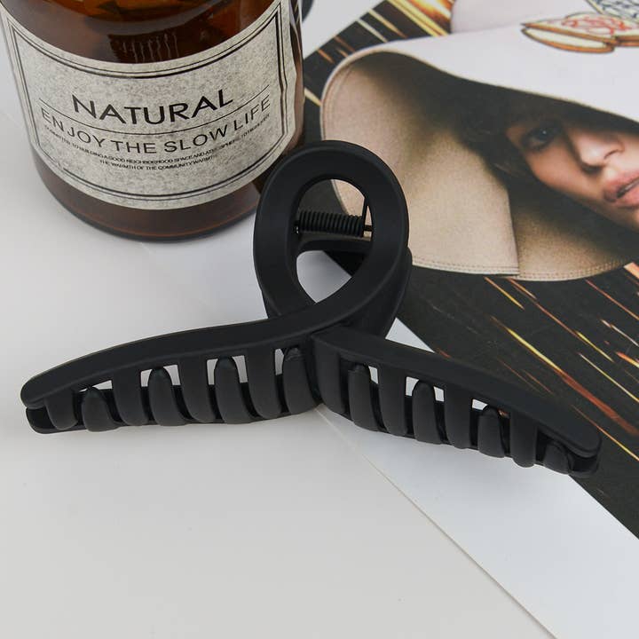 TheDivaSoap - Wholesale Hair Clip - Women's - 4.33'' Large Matte Slim Shaped Hair Claw Spa Salon