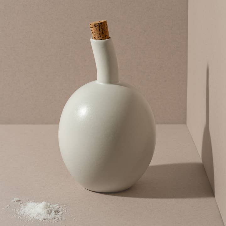 GHARYAN Stoneware & Olive Wood Tableware | Canada - Wholesale Oil/Vinegar Dispenser - Handmade Stoneware Olive Oil Dispenser | Zitouna 34 oz2