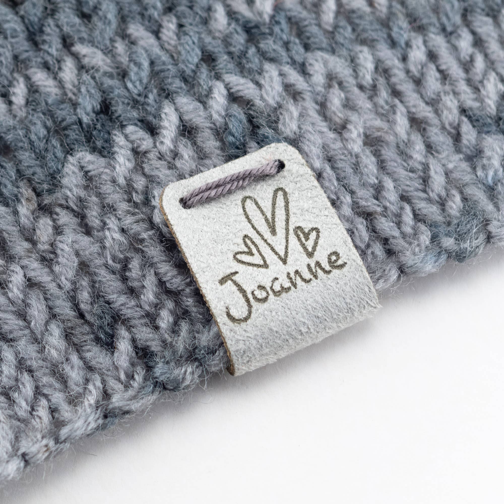 minimize custom tags - Venta al por mayor Etiquetas de regalos - Etiquetas de Marca Plegables Personalizadas - Imitación de Ante - 2 cm x 5,5 cm6