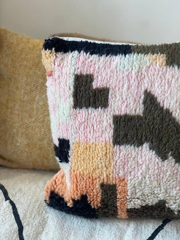 NOMAD BY LIV - Wholesale Throw Pillow Cover - Handmade Boujad Cushion cover soft color – 60 x 40 cm, wool5