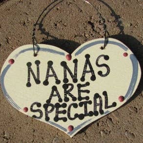 Wood Grandmother Small Heart 1022 Nanas Are Special for wholesale by Nannie and B's Crafts
