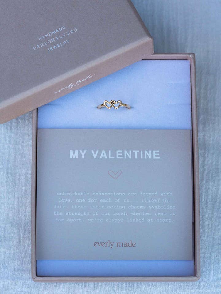 Bague en forme de cœurs liés • My Valentine pour la vente par Everly Made