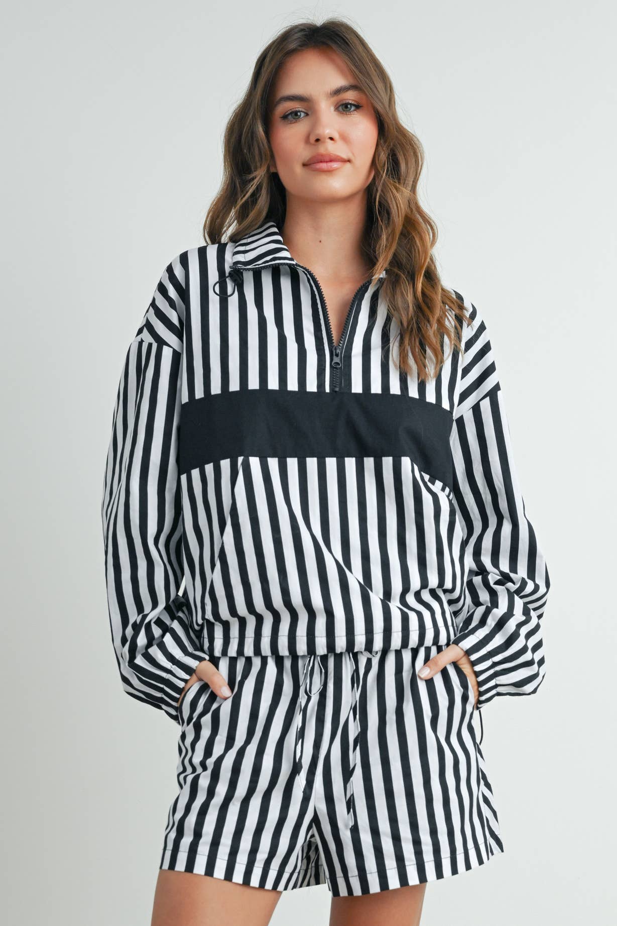 BUTTERMELON - Wholesale Sweatshirt - Women's - Drawstring Turtleneck Jacket - BMT753313